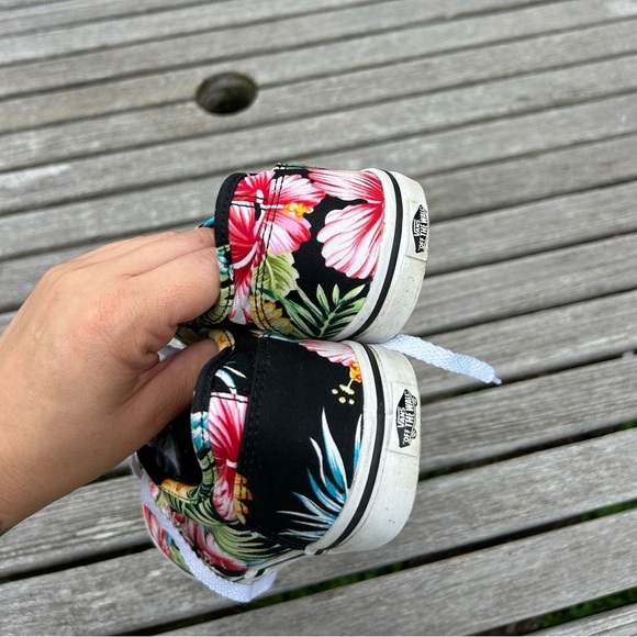 VANS Classic Lo Skate Sneakers Hawaiian‎ Floral Shoes Women’s 8.5 - Picture 4 of 7